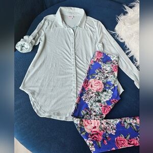 LuLaRoe Valentina Powder blue Shirt And Floral Leggings OS